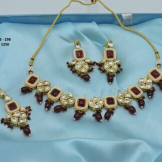 KUNDAN CHOKER SET