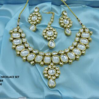 KUNDAN NECKLACE SET