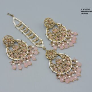 MEHNDI POLISH EARRING WITH TIKKA