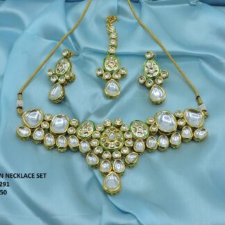 KUNDAN NECKLACE SET