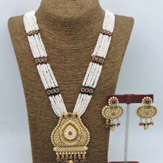 ANTIQUE PENDANT SETS