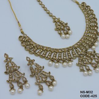 MEHNDI POLISH NECKLACE SETS