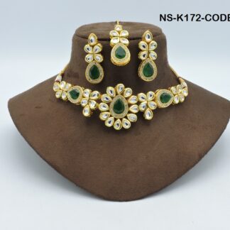 KUNDAN NECKLACE SETS