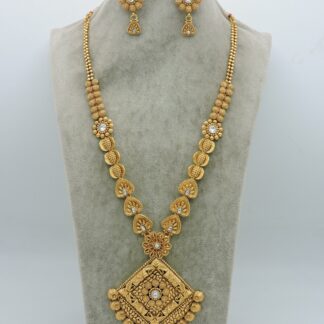 ANTIQUE GOLDEN LONG SETS