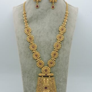 ANTIQUE GOLDEN LONG SETS