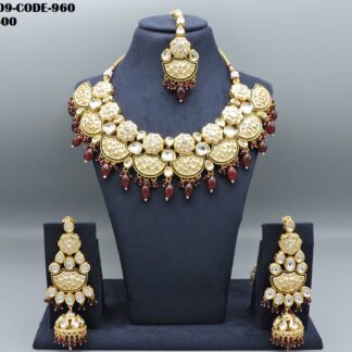 KUNDAN NACKLACE SET