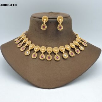ANTIQUE NECKLACE SETS