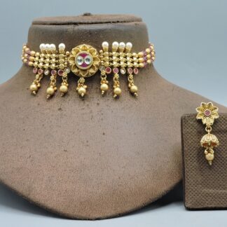 ANTIQUE CHOKER SETS