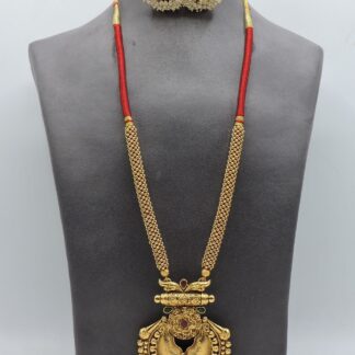 ANTIQUE PENDANT SETS