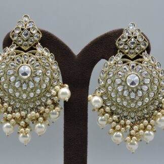 MEHNDI POLISH EARRING