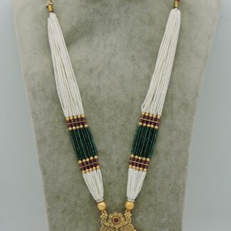 ANTIQUE PENDANT SETS