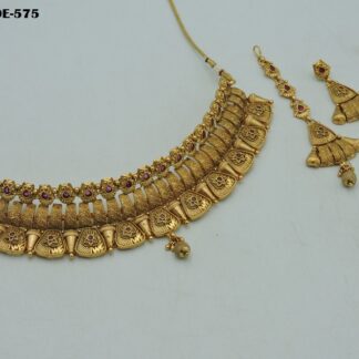 ANTIQUE NECKLACE SET