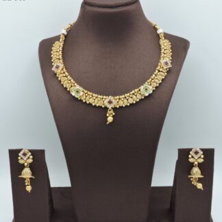 ANTIQUE NECKLACE SETS