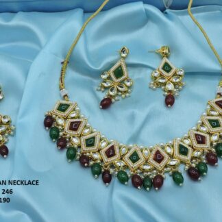 KUNDAN NEAKLACE SET