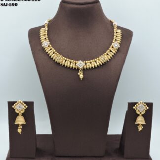 ANTIQUE NECKLACE SETS