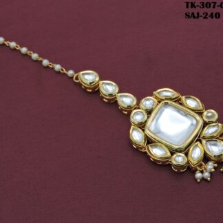 KUNDAN MAANG TIKKA