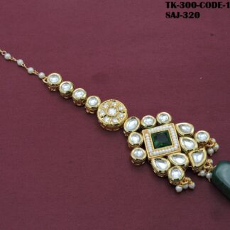 KUNDAN MAANG TIKKA