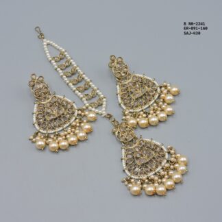 MEHNDI POLISH EARRING WITH TIKKA