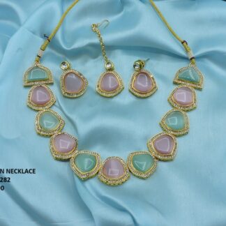 KUNDAN NACKLACE SET