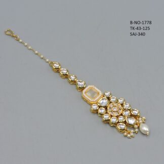 KUNDAN MAANG TIKKA