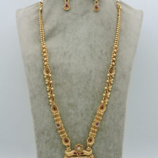ANTIQUE LONG NECKLACE