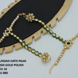 KUNDAN HAATH PAAN