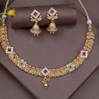 ANTIQUE NECKLACE SETS