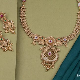 ANTIQUE NECKLACE SETS