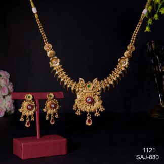 ANTIQUE NECKLACE SETS