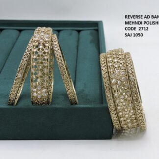 MEHNDI POLISH BANGLES