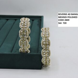 MEHNDI POLISH BANGLES