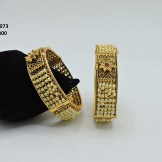 ANTIQUE GOLDEN MOTI BANGLES