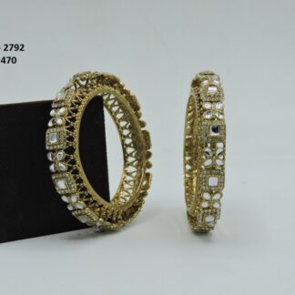 MEHNDI POLISH KUNDAN STONE BANGLES