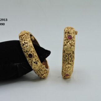 ANTIQUE GOLDEN BANGLES