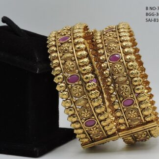 ANTIQUE RAJWADI BANGLES