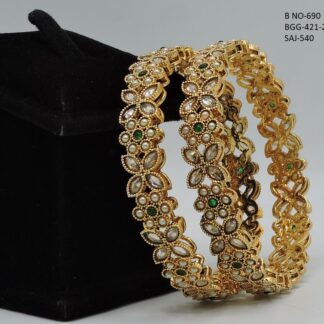 ANTIQUE POLKI BANGLES