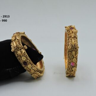 ANTIQUE GOLDEN BANGLES