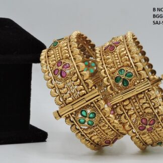 ANTIQUE RAJWADI BANGLES
