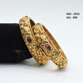 ANTIQUE GOLDEN BANGLES