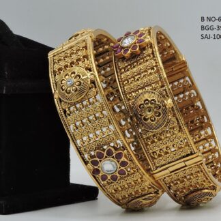 ANTIQUE RAJWADI BANGLES