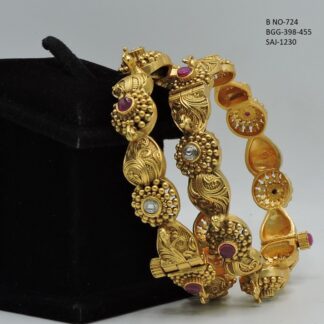 ANTIQUE RAJWADI BANGLES