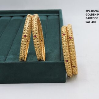 ANTIQUE GOLD 4PC BANGLES SET