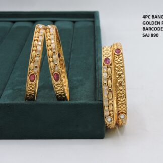 ANTIQUE BANGLES SET