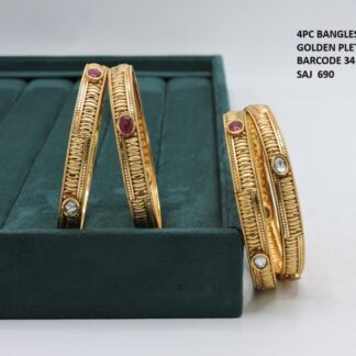 ANTIQUE GOLD BANGLES SET