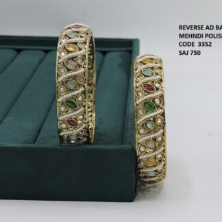 MEHNDI POLISH BANGLES
