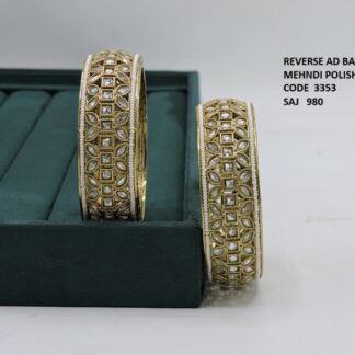 MEHNDI POLISH BANGLES