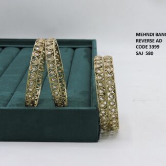 BANGLES SET WITH MEHNDI PLETING