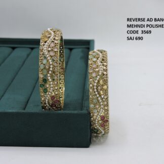 MEHNDI POLISH BANGLES