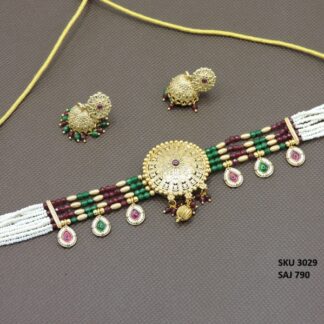 ANTIQUE GOLDEN CHOKER SET