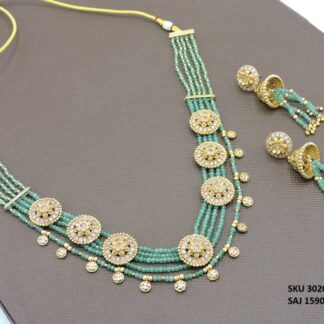 ANTIQUE GOLDEN LONG NACKLACE SET